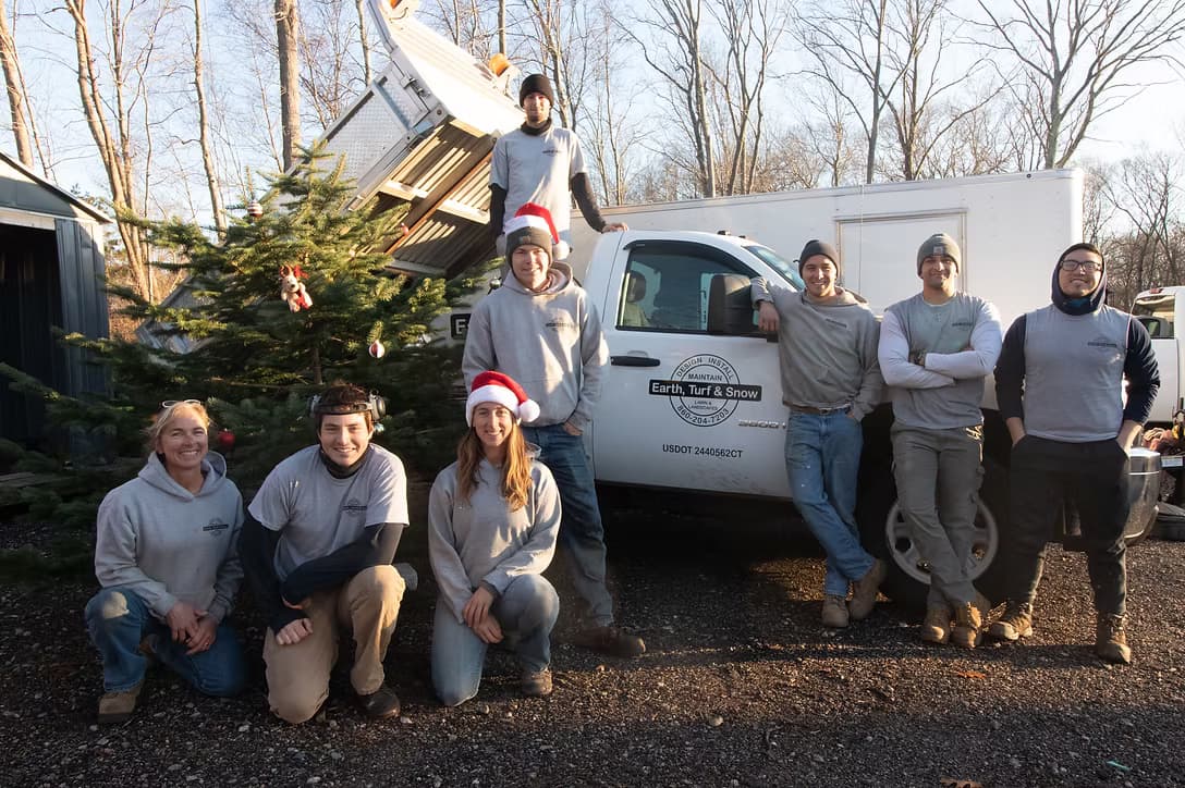 Earth, Turf & Snow crew